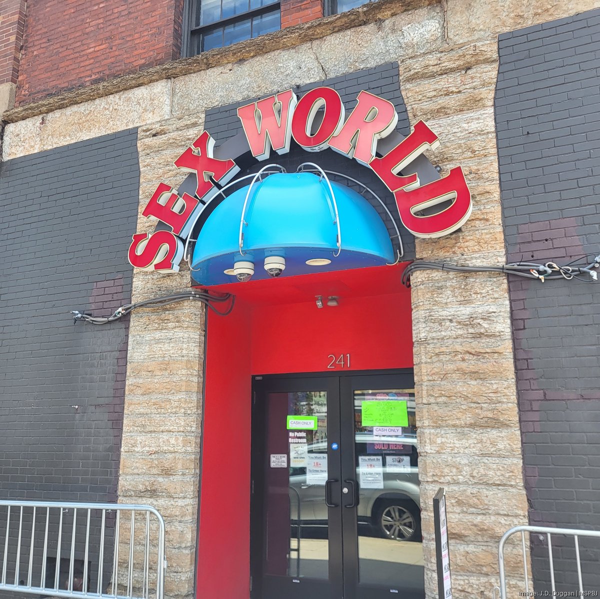 sex toy shop minneapolis Minn. school kids visit sex toy shop for class main image 1