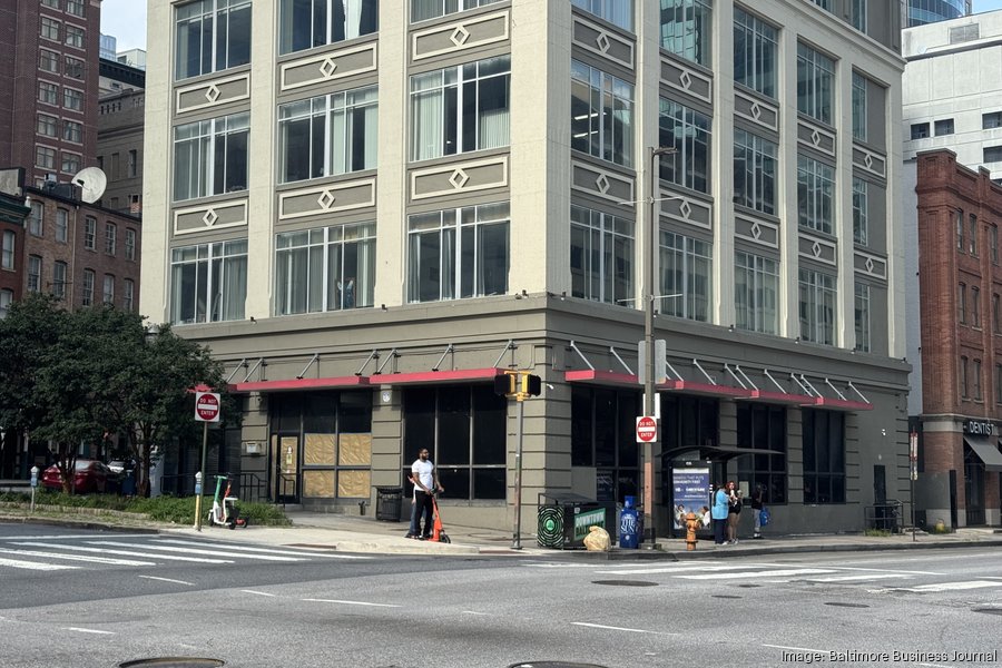 3 fast food chains will open under one roof downtown