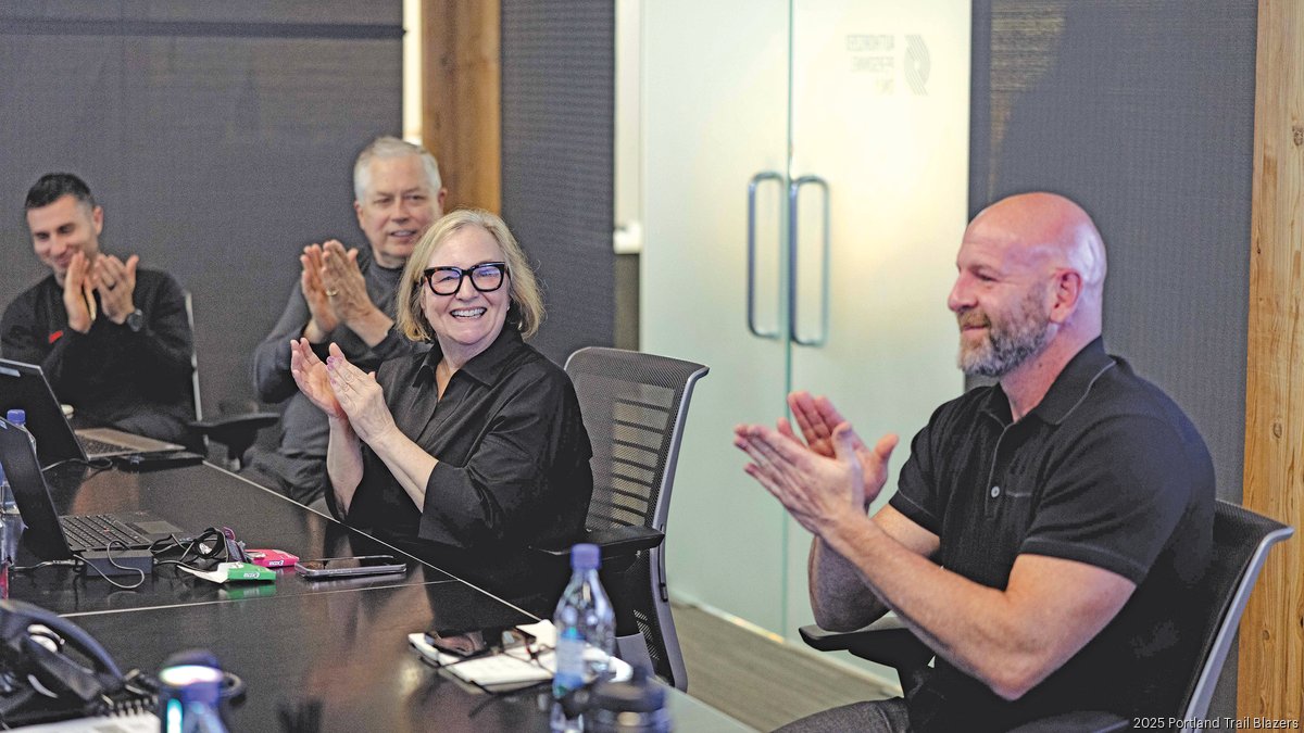 Team Allen Allen's unconventional ownership of NBA, NFL teams set to conclude ...