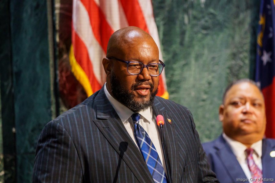 Atlanta officials move to take blighted apartments by eminent domain
