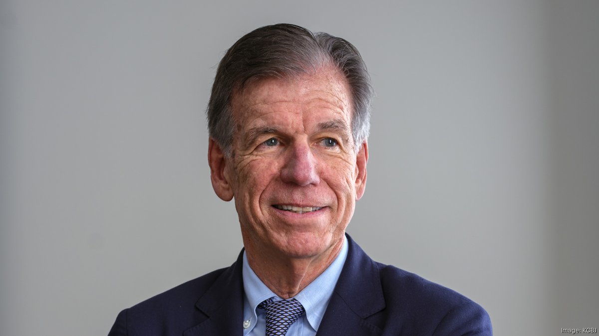First Busey extends Dukeman's contract as CEO of company and Busey Bank