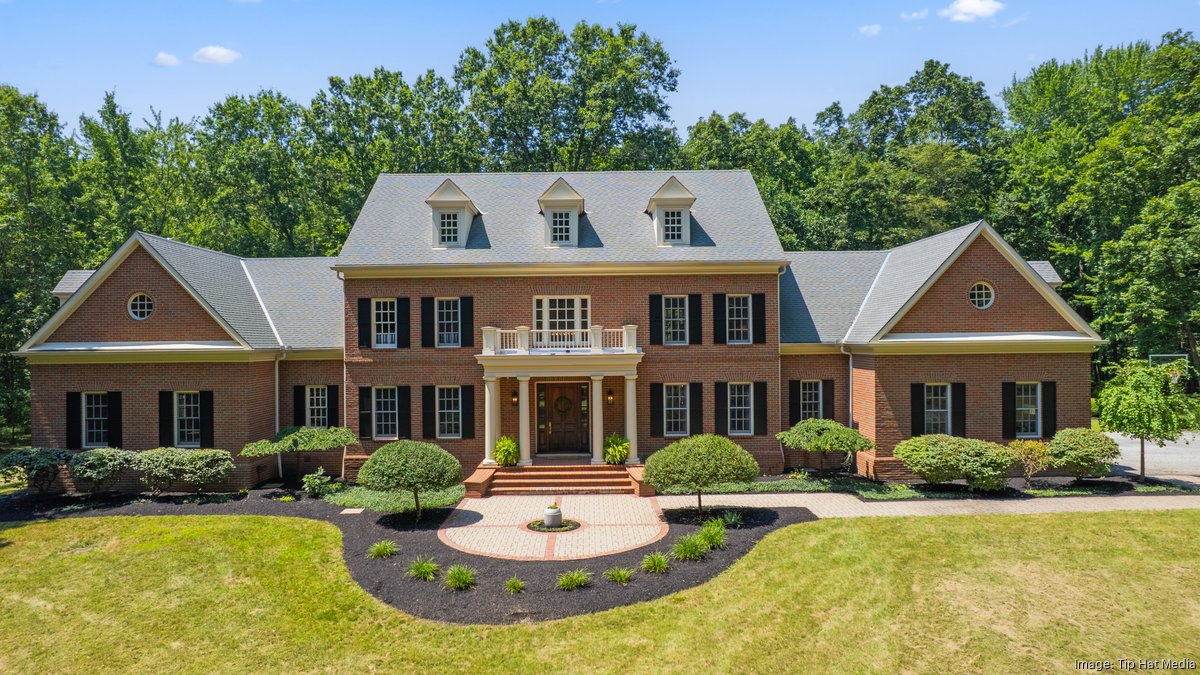 Brewing Locally Image