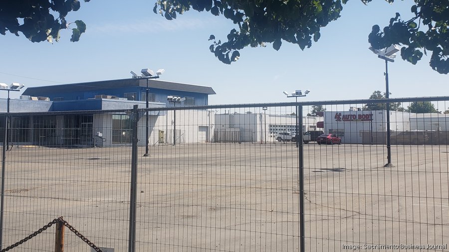 VHZ Investments buys former Hyundai dealership on Florin Road ...