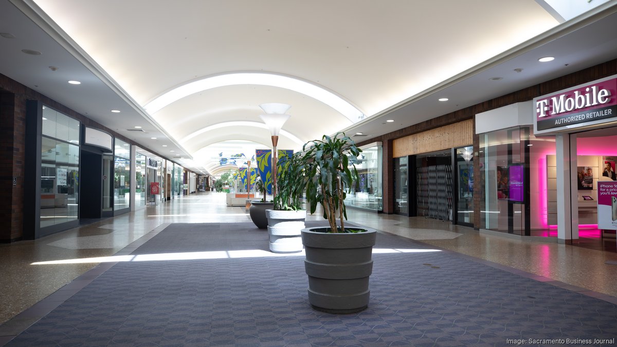 Sunrise Mall redeveloper announces deal with Mettle Shop for Sunrise Sports Center property