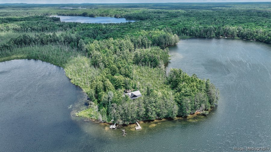 Forested estate on Wisconsin's Buffalo Lake lists at $4M - Milwaukee ...