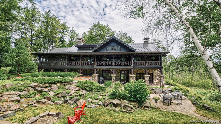Forested estate on Wisconsin's Buffalo Lake lists at $4M - Milwaukee ...