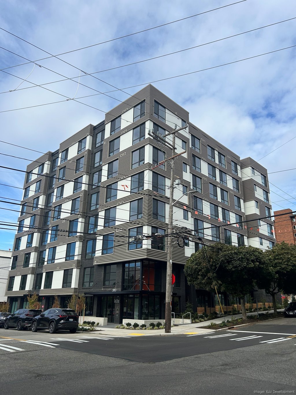 beautiful people¥154000 over engineering Affordable housing developer opens project in Lower Queen