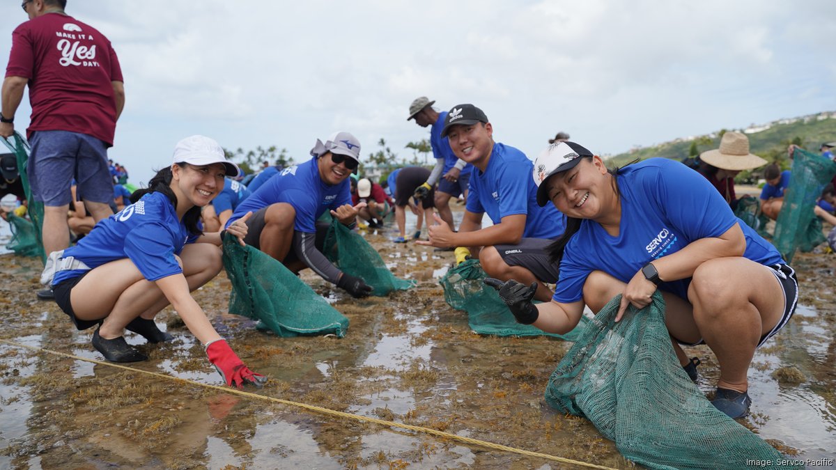 https://media.bizj.us/view/img/13077493/team-serve-x-malama-maunalua*1200xx6000-3375-0-313.jpg