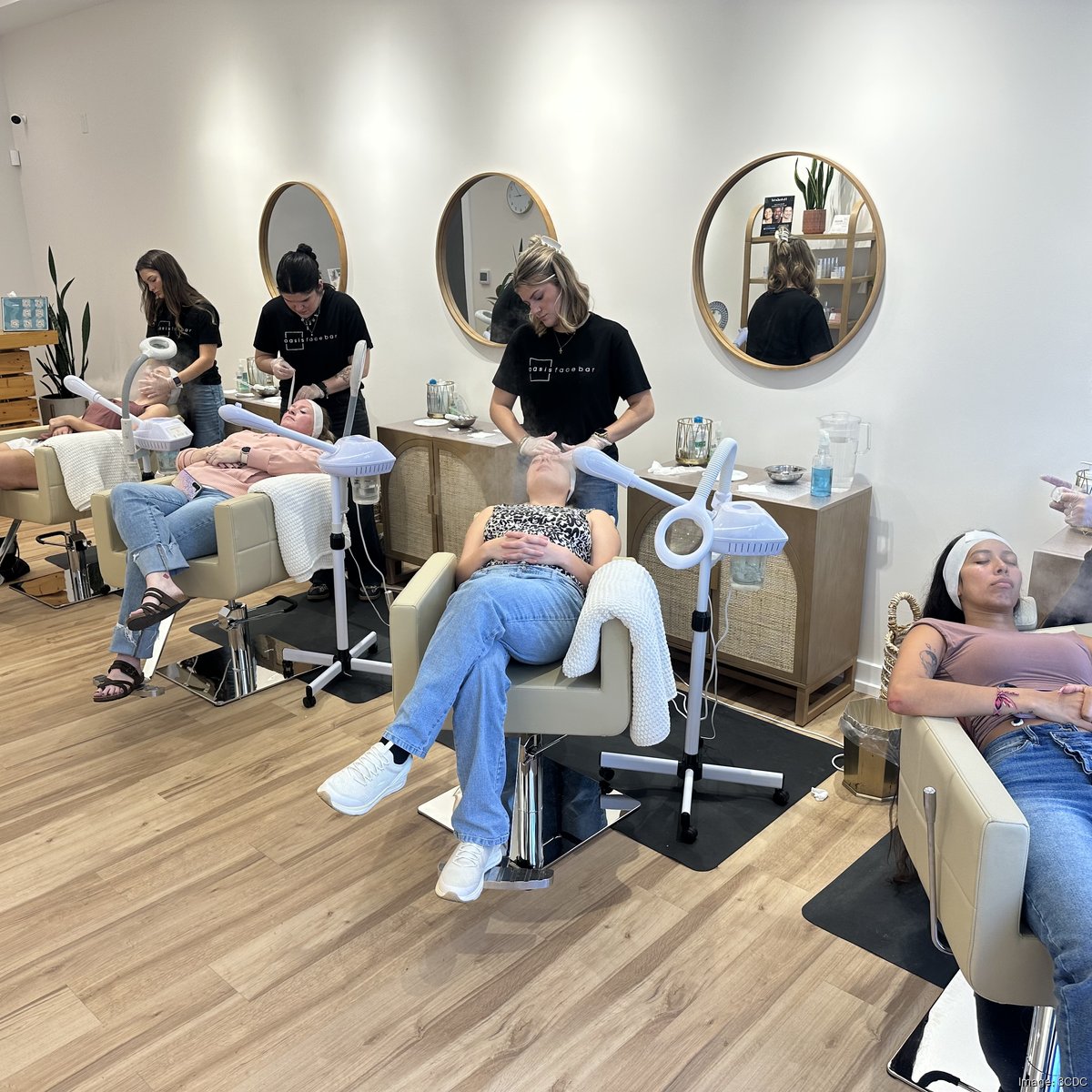 Oasis Face Bar relocates to Vine Street, eyes expansion