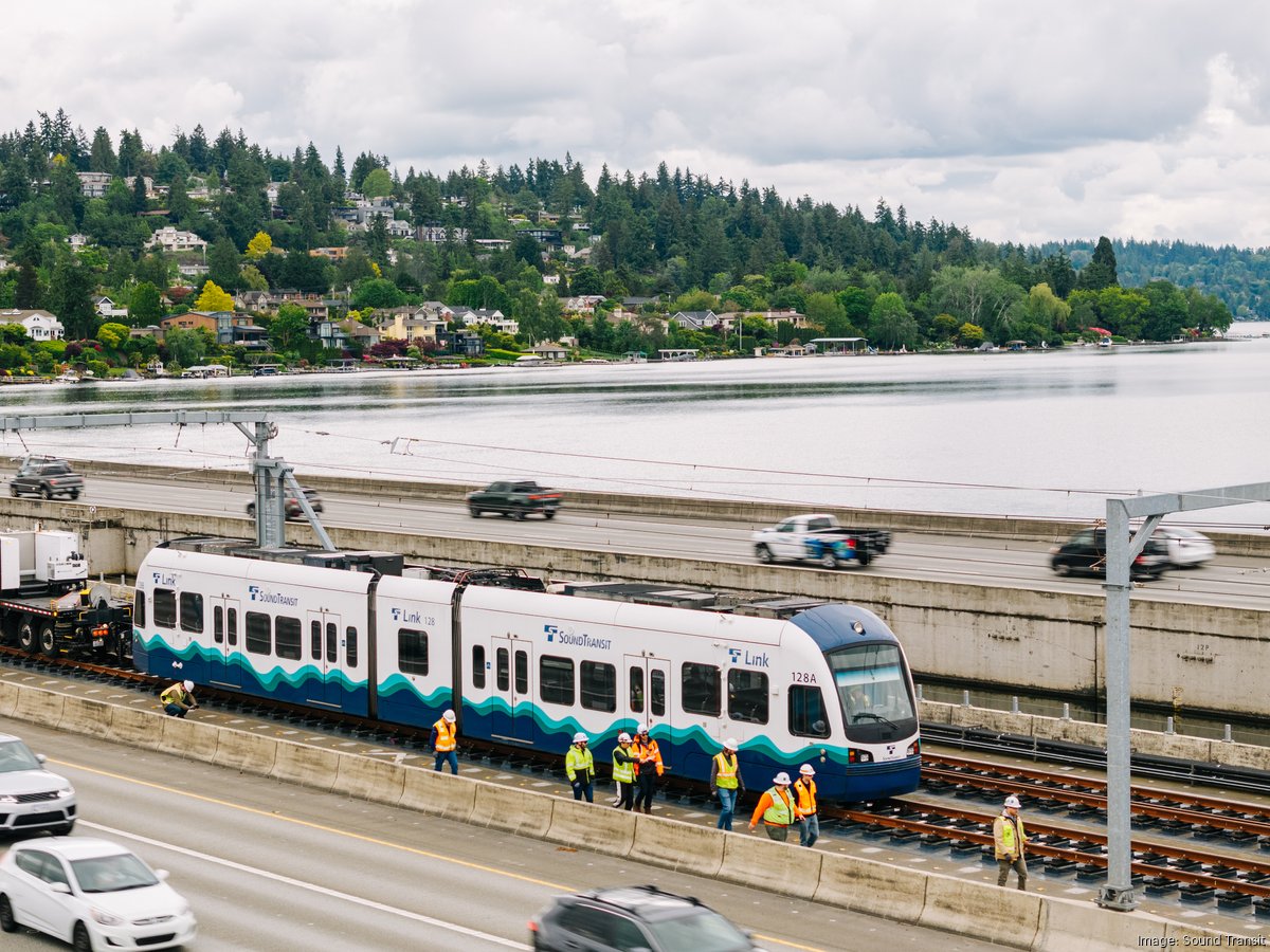Sound Transit sets launch date for cross-lake light rail service