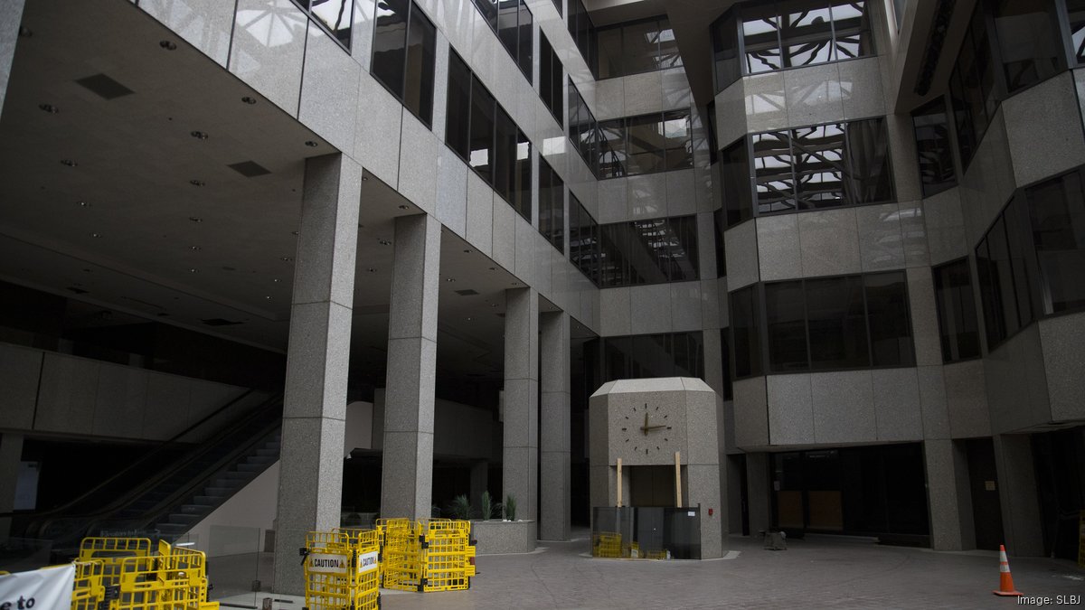 AT&T Tower redevelopment hinges on Missouri tax credit bill - St. Louis ...