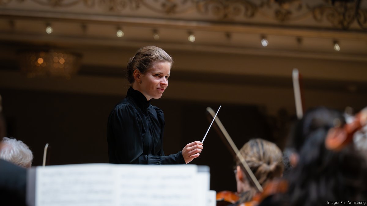 REVIEW: Mahler's songs radiant under Tabita Berglund with CSO