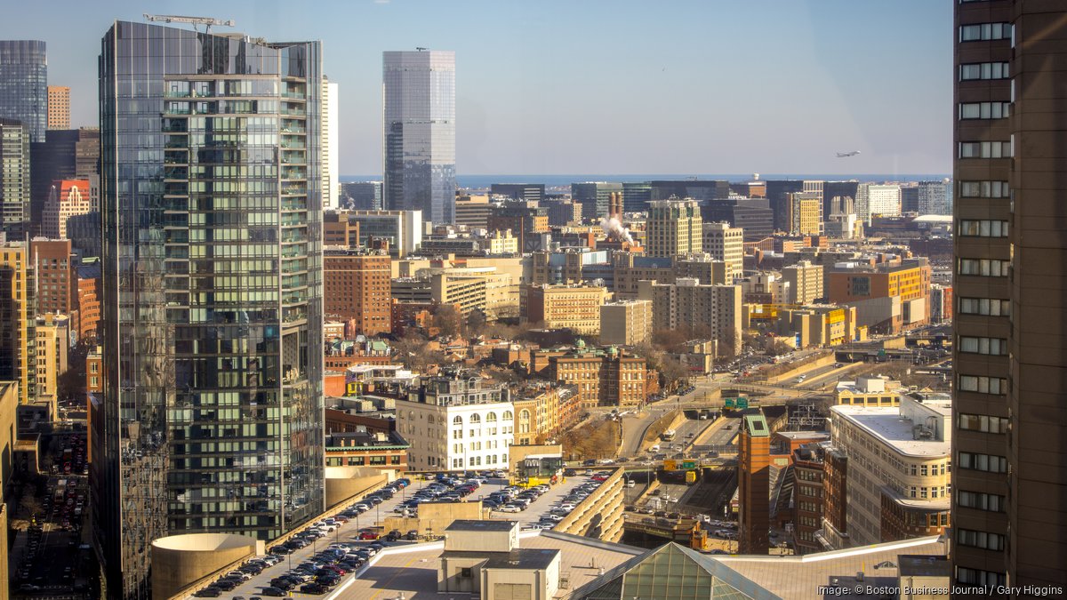 Massachusetts business confidence hits highest point of 2026 as manufacturers surge