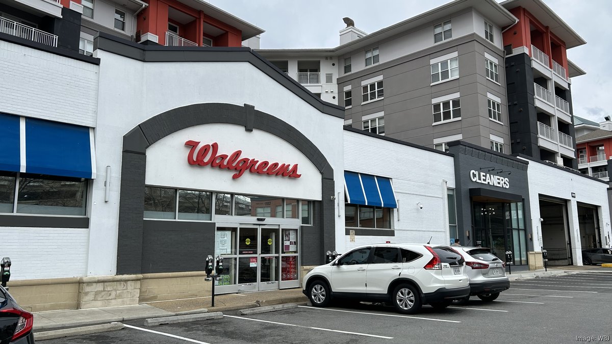 Barnes & Noble to replace Walgreens in Pentagon City
