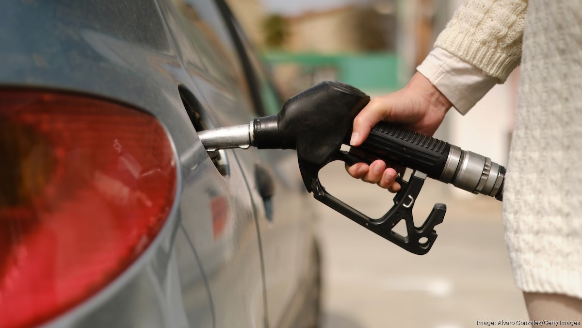 Gov. Brian Kemp suspends Georgia gas tax for 60 days - Atlanta Business ...