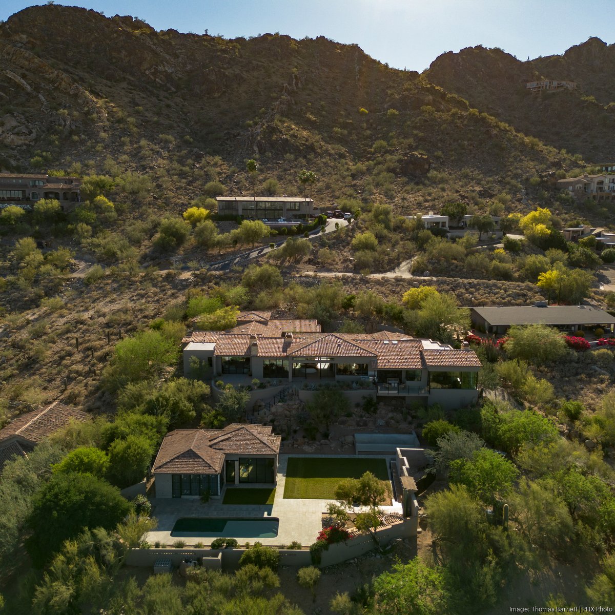 Paradise Valley luxury estate with guest house lists for $10.75M