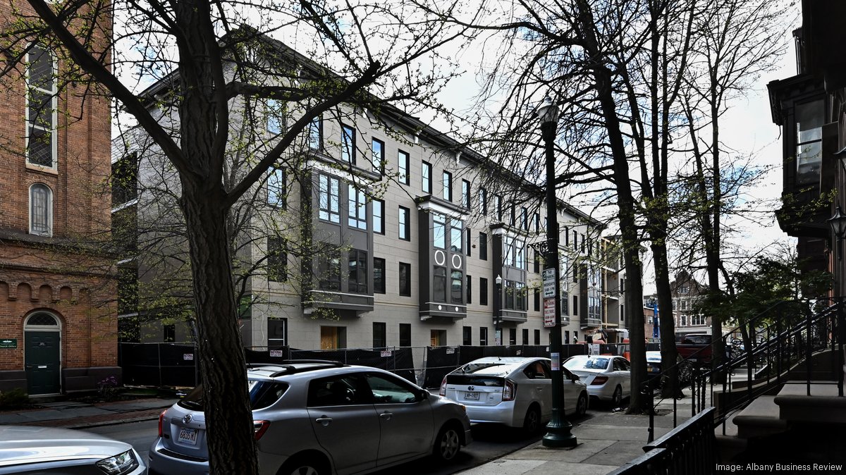 Rosenblum's new $22 million apartment development nears completion - Albany Business Review