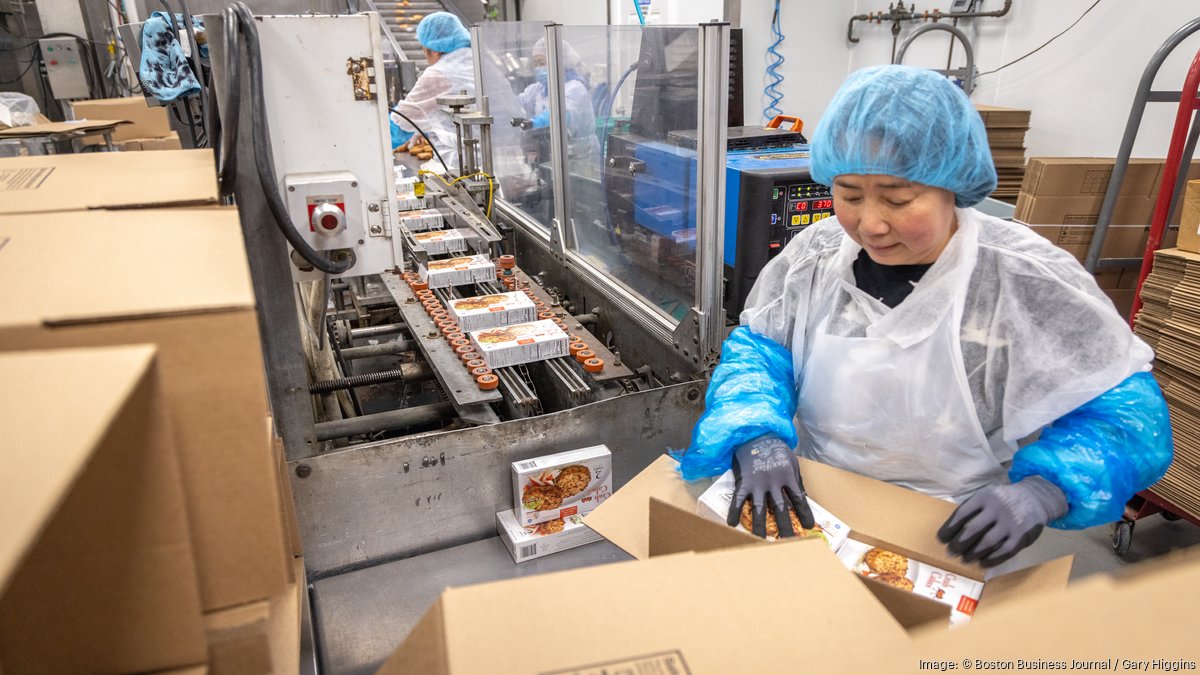 Selling Sunset star Emma Hernan doubles hiring plans as frozen-food brand expands - The Business Journals
