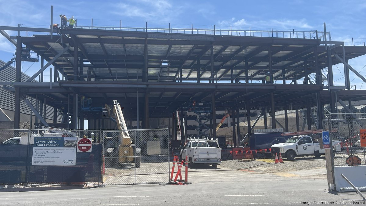 UC Davis Health hits milestone on $406M utility plant expansion