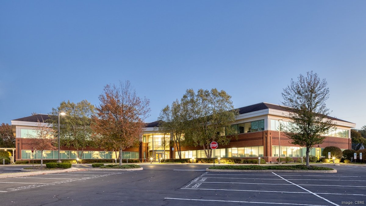 Phoenix firm buys Bucks County office building with surgery center for $12M