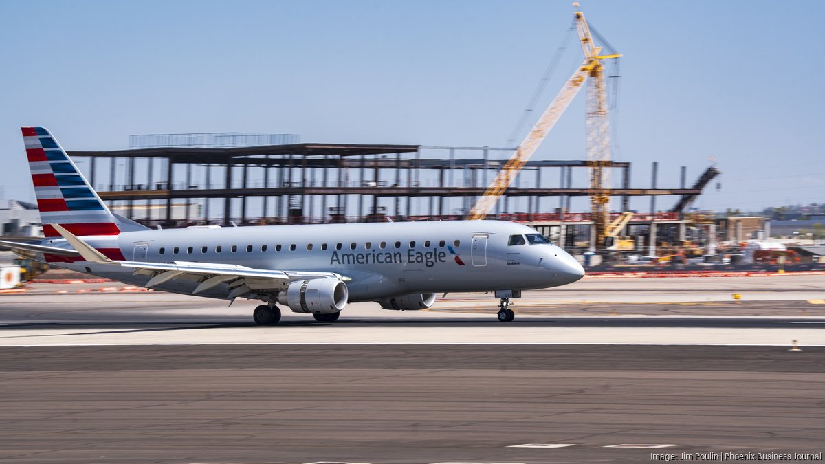 Sky Harbor receives multimillion-dollar grants for airport construction