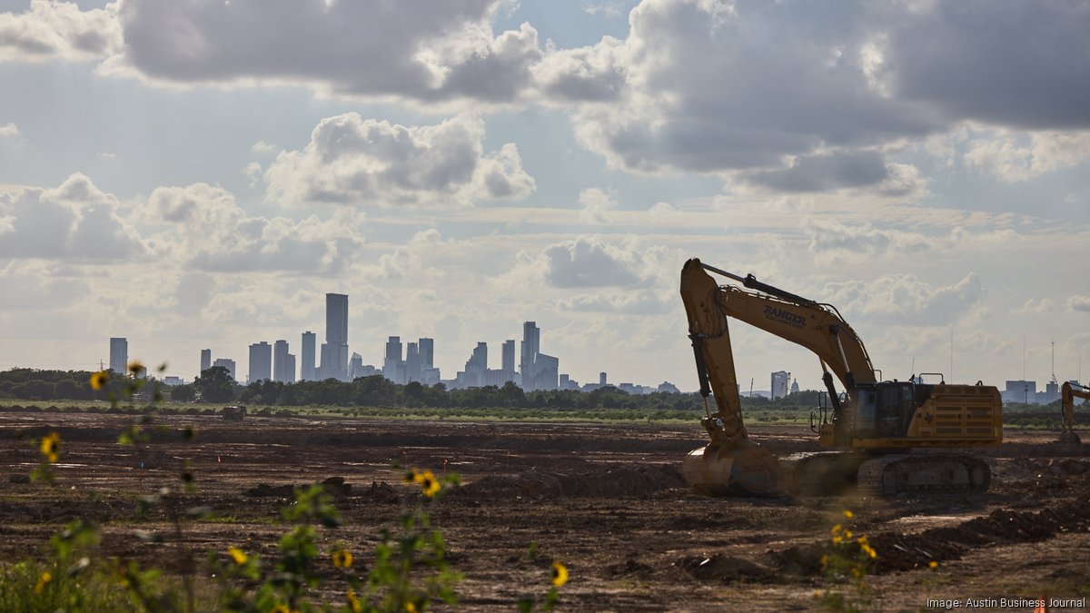 Work appears underway on big project in Austin's Dog's Head