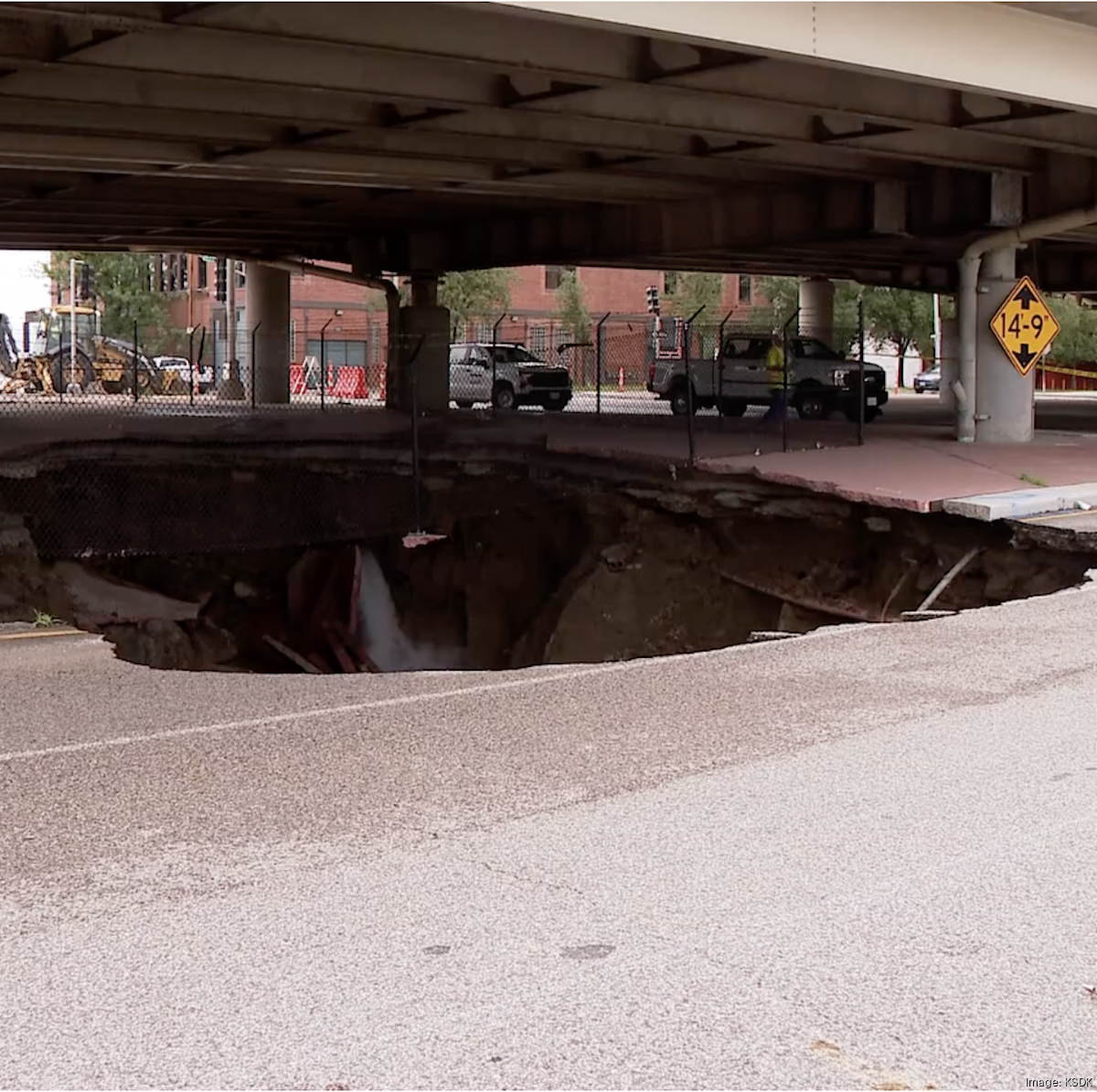 I-44 closures in downtown St. Louis to last for 'extended period