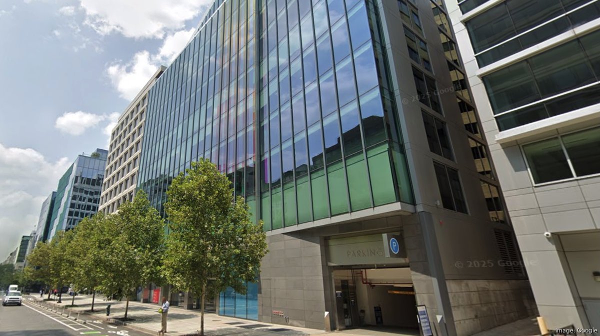 Algeria acquires downtown D.C. office building blocks from White House