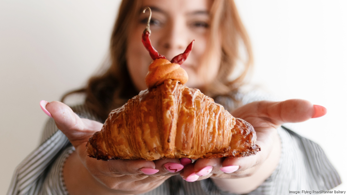 Flying RoadRunner Bakery reopens near Balloon Fiesta Park after leaving Old Town Plaza