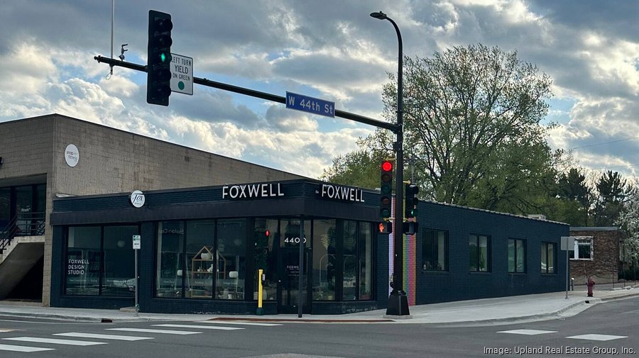 Edina building at 44th and France hits market as Foxwell moves to Galleria