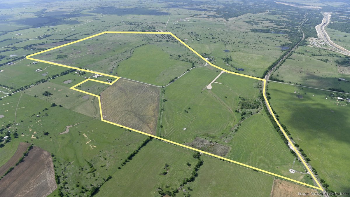 Influential CEO's family office pursues billion-dollar industrial park near Oklahoma border
