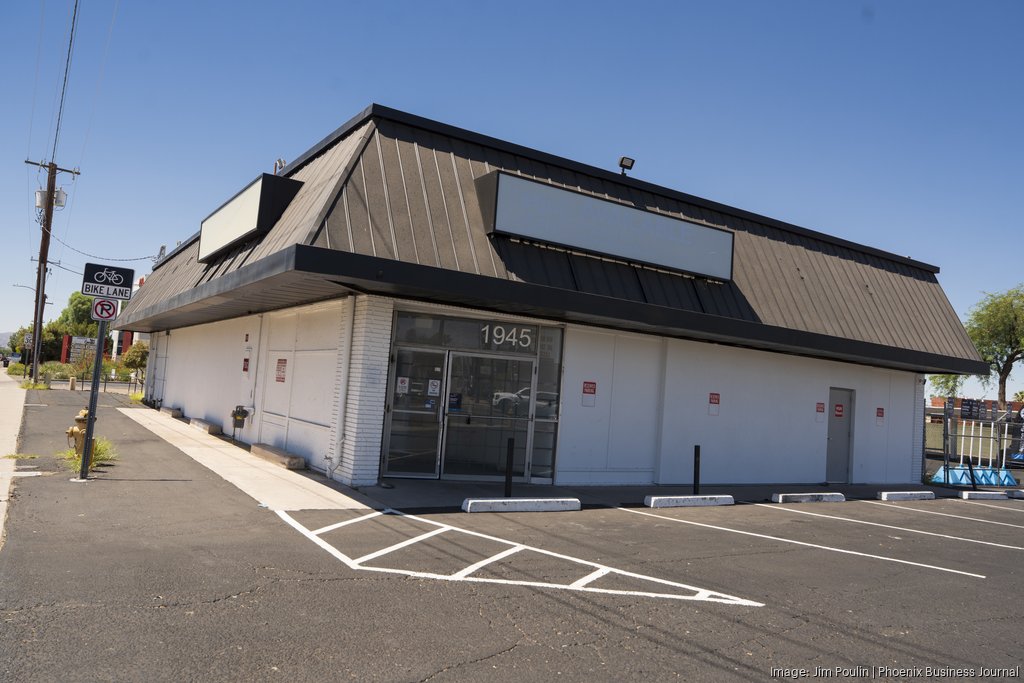Amazon building liquor license 02