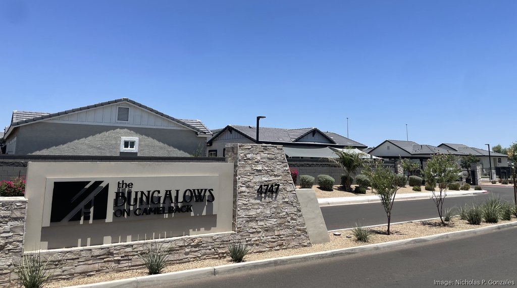 Bungalows Camelback BTR
