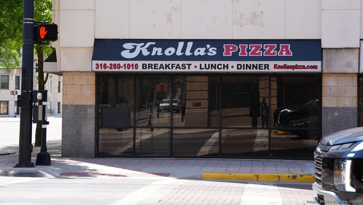 Knolla's Pizza files lawsuit against Century Plaza owner, landlord over building conditions - Wichita Business Journal