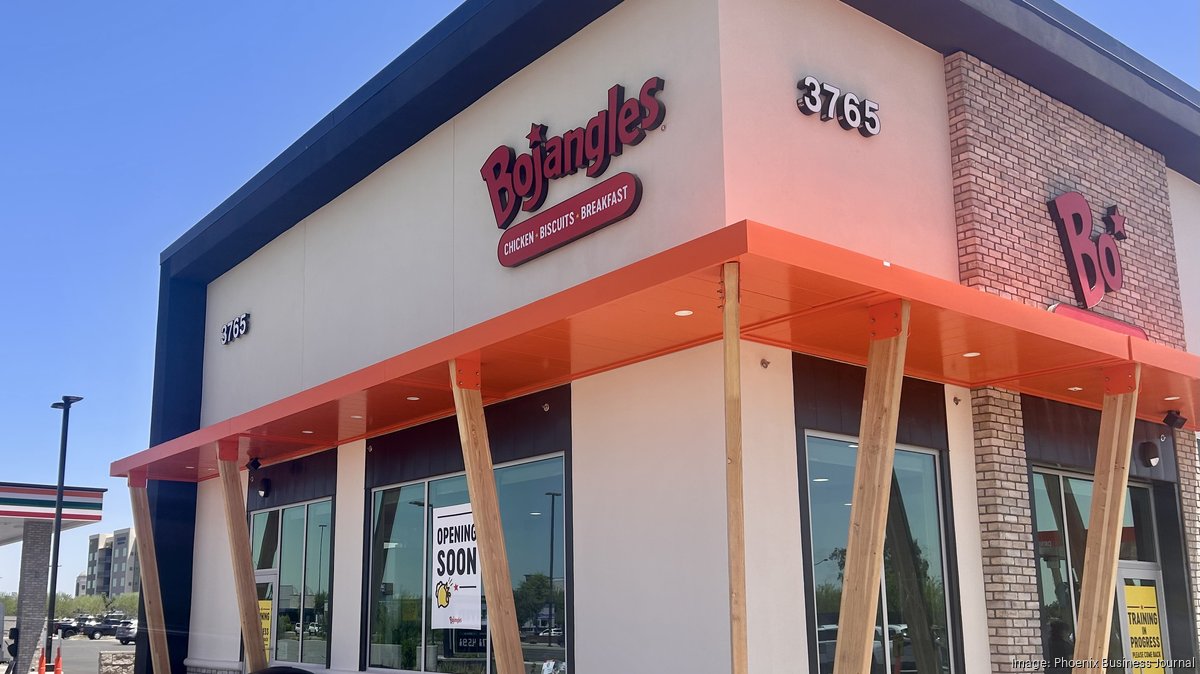 Southern fried chicken chain Bojangles preps for Arizona debut