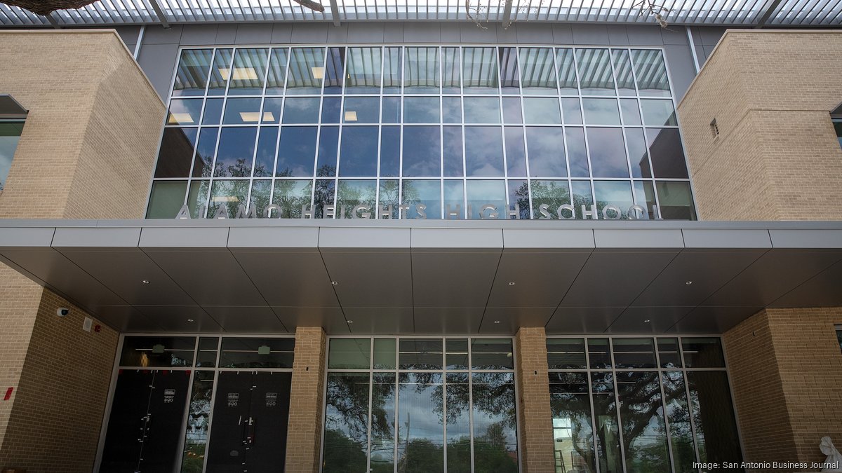 First Look: Alamo Heights High School gets ready for its next act