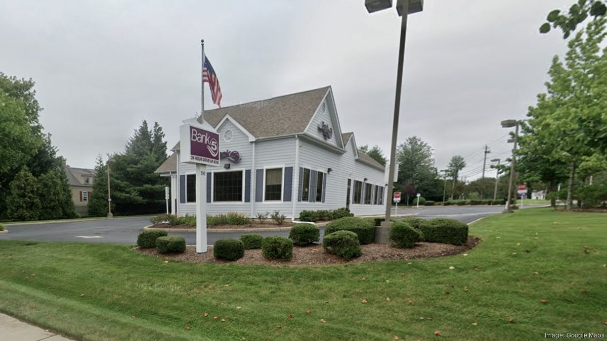 Washington Trust snags former BankFive property for $1.6M in latest expansion move - Providence Business First