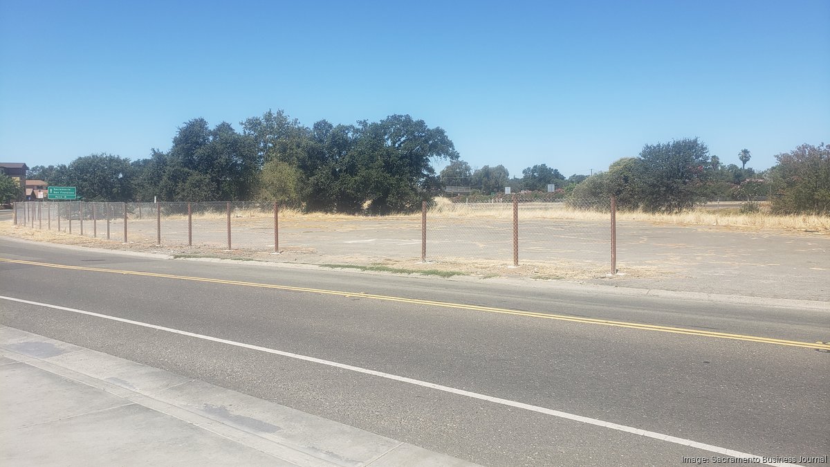 Developer plans $11.9M 'futuristic' gas station with pharmacy, arcade on Highway 160