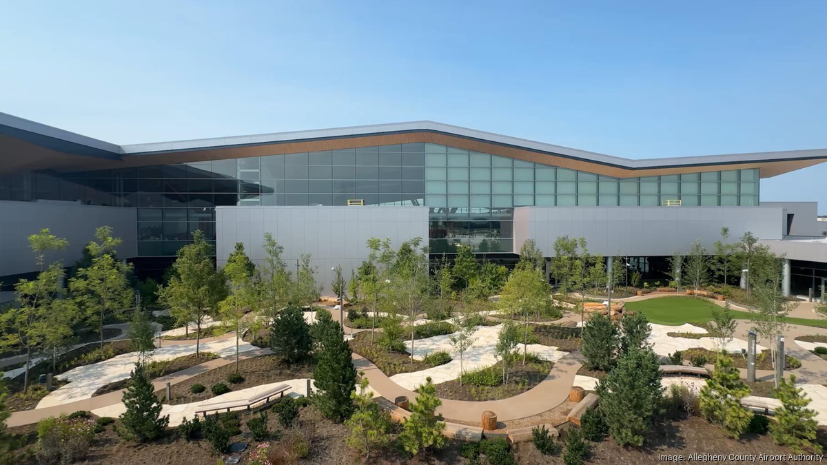 Pittsburgh International Airport's first outdoor terrace opens July 29