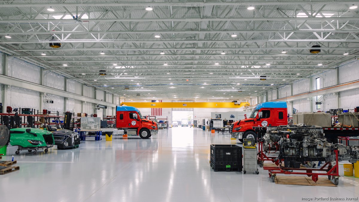 Daimler opens new $40M engineering building on Swan Island (Photos, Videos)