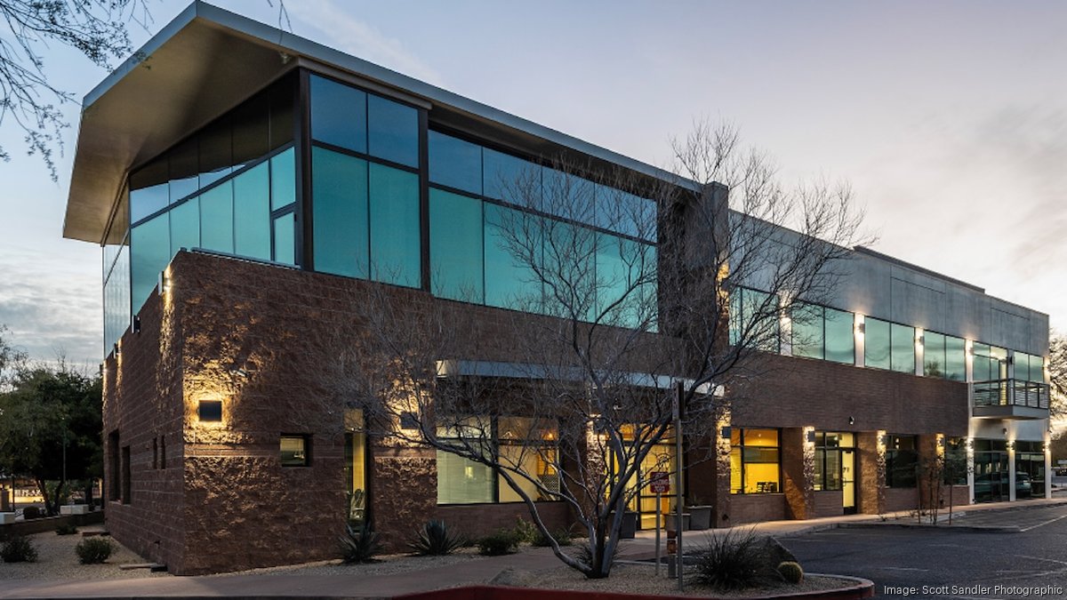 Boutique Scottsdale office building sells for $4.7M in Kierland submarket; plus more office deals