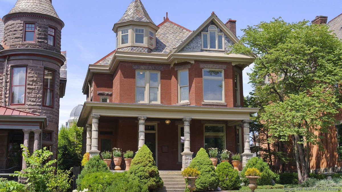 Victorian Village home overlooking Goodale Park on the market for nearly $1.4M - Columbus Business First