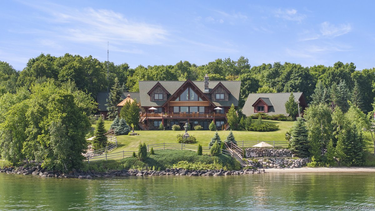 Dream Cabins: Leech Lake estate in gated community for sale at $3.8M - Minneapolis / St. Paul Business Journal