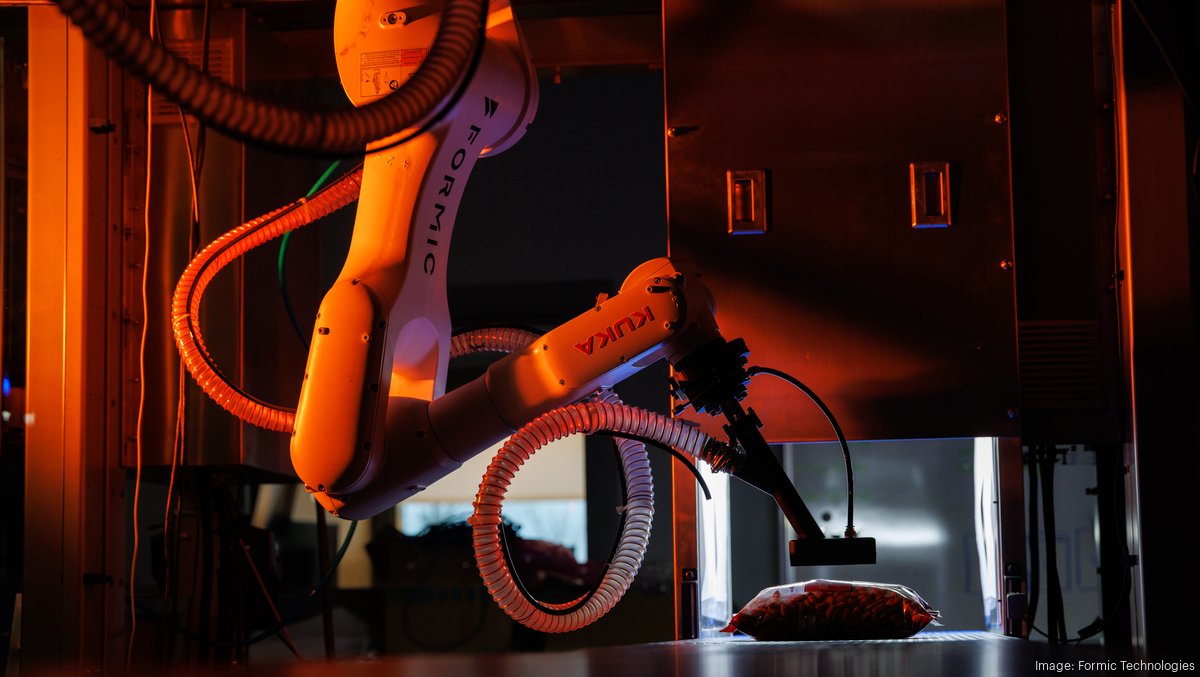 Robotics startup Formic Technologies secures Oakland facility as it seeks to develop humanoid robots - San Francisco Business Times