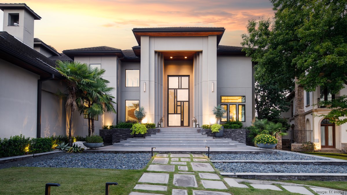 Former NBA star's $12M Houston mansion back on market 7 months after auction sale