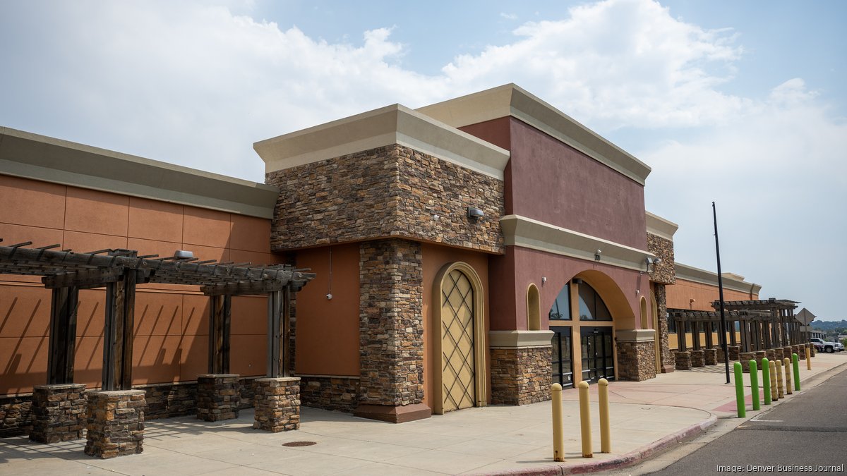 Former Walmart becomes new location for growing international grocery store
