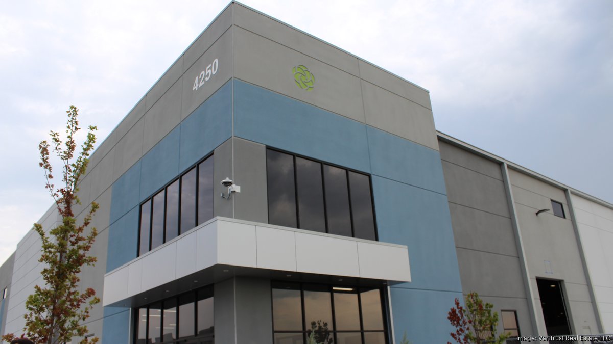 Purina opens distribution center in final building of Platte City industrial park