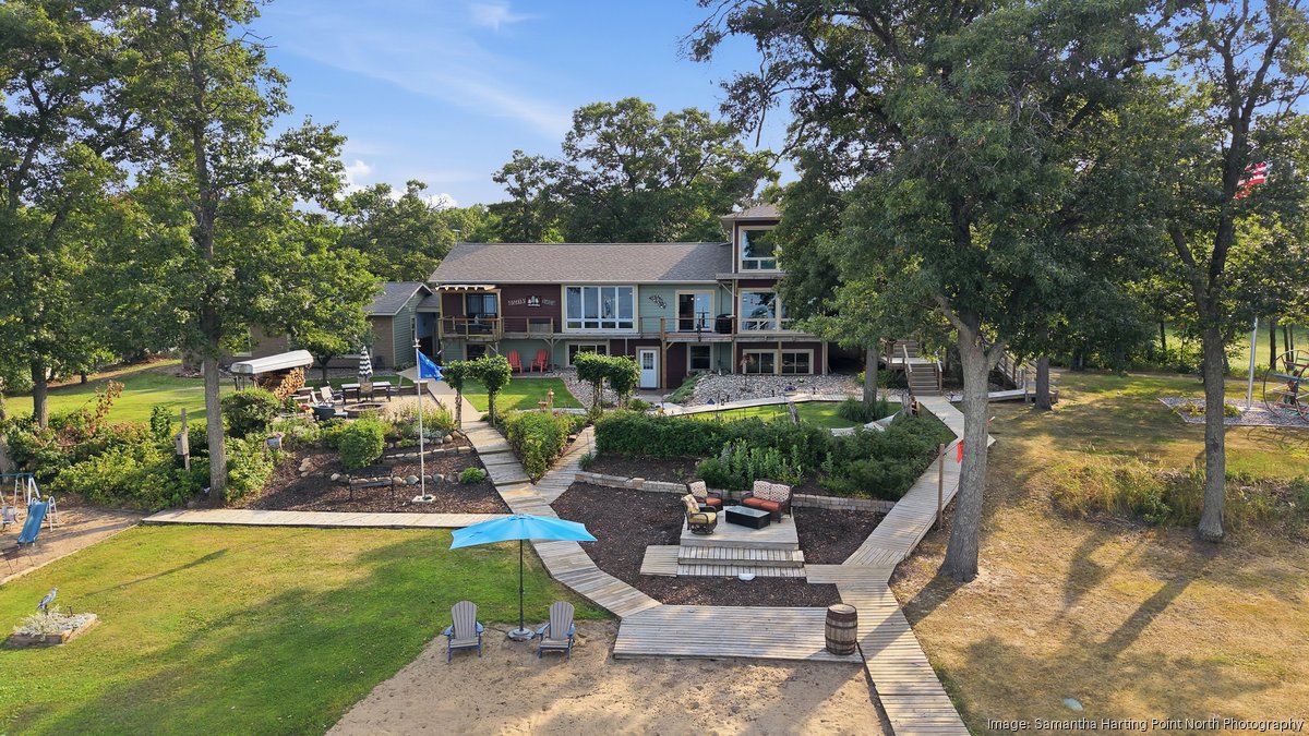 Dream Cabins: Lakeside Brainerd home has its own Scottish pub, lists for $1.25M
