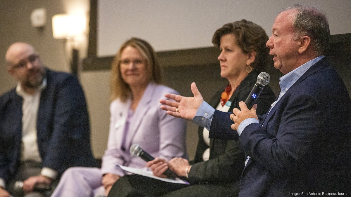 Hundreds turn out for the Business Journal's Kendall County Economic Summit