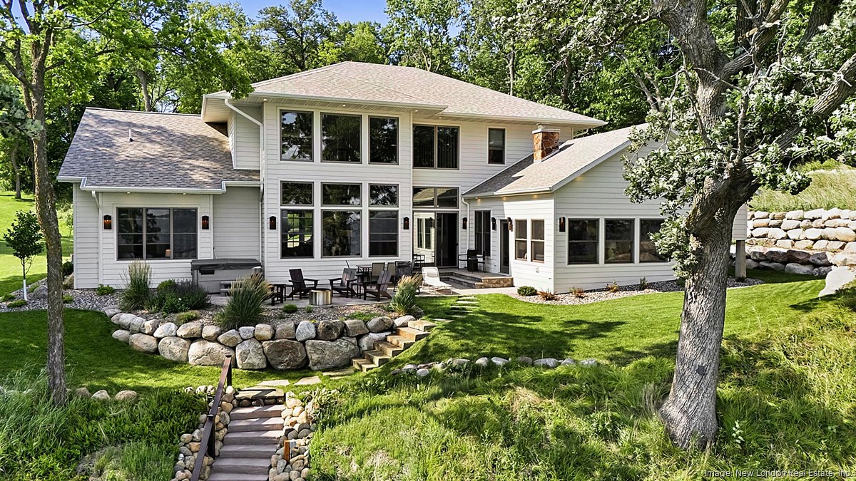 Dream Cabins: Newly built lakefront home in Spicer lists for $2.5 million